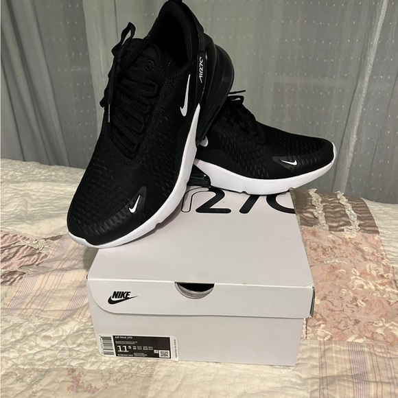 Nike Other - Nike Airmax 270 Black White